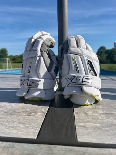 Lightly Used STX Cell VI Lacrosse Gloves