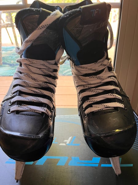 2020 True TF7 Hockey Skates Regular Width   Size 5 (Used)