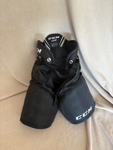 Youth Large CCM LTP Hockey Pants (Used)