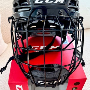 Large Black CCM Tacks 910 Helmet With Black FM680 Cage Combo (New)