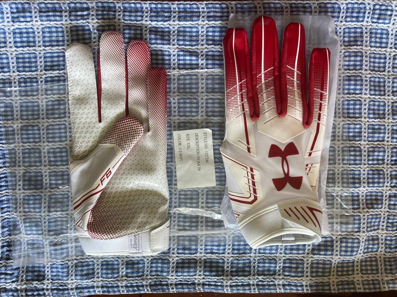Red Adult XXL Under Armour F6 Gloves (New)