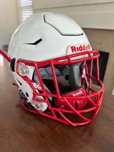 Youth Large Riddell SpeedFlex Helmet (New) Reconditioned