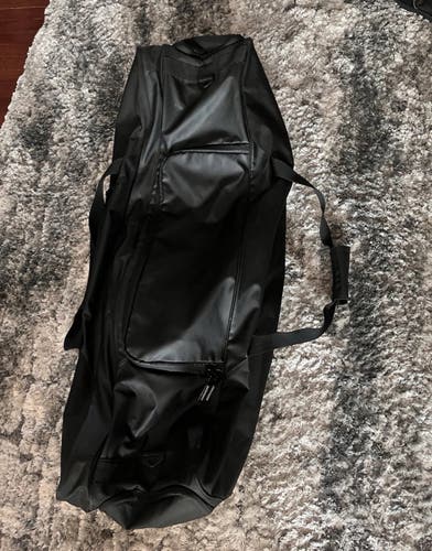 Warriors Lacrosse Bag With Stick Pouch