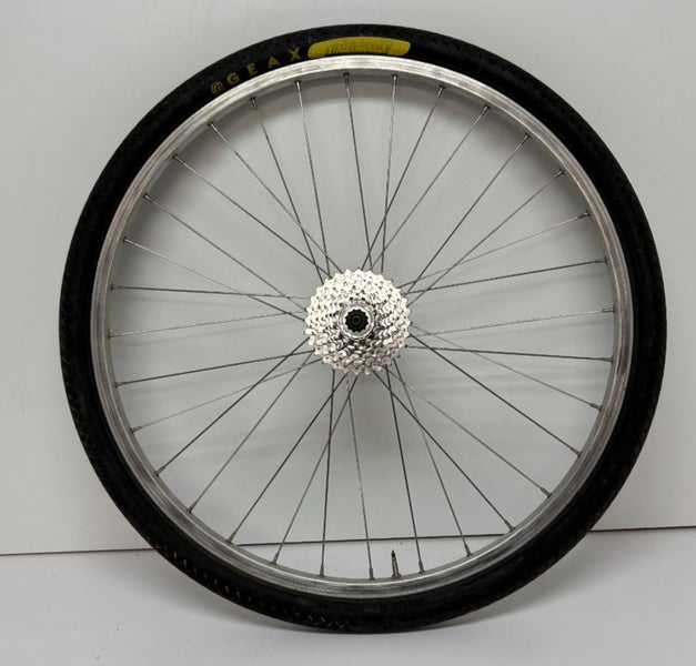 Silver Aluminum 8-Speed 32-Spoke 26" Rear Wheel Shimano Hub GEAX Tire CLEAN