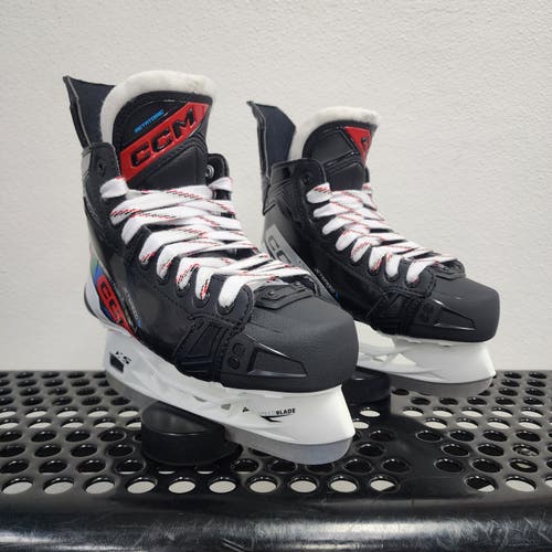 CCM Jetspeed FT680 Junior Hockey Skates (New)