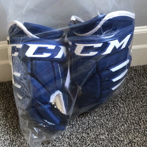 CCM 4R Pro2 Gloves 13"  (New)