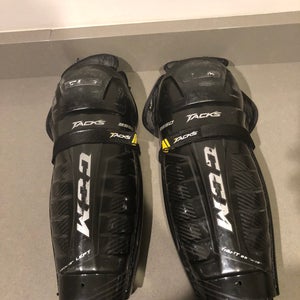 Senior CCM Tacks 9550 13" Shin Pads  (Used)