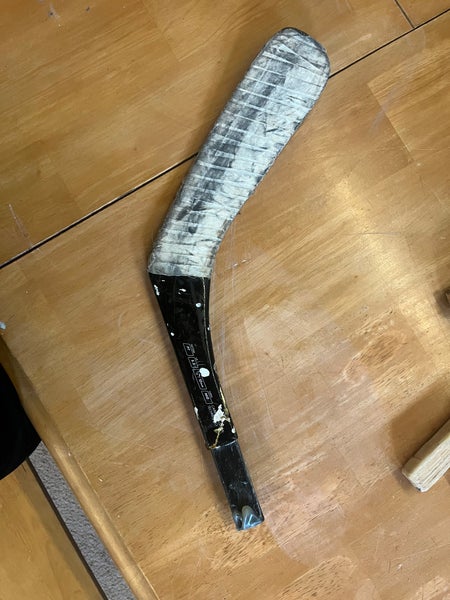 Used Broken Hockey Stick Blades SidelineSwap Buy And Sell On used-broken-hockey-stick-blades-sidelineswap-buy-and-sell-on