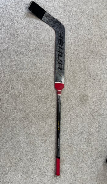 Intermediate Bauer M5 pro Regular Goalie Stick 23" Paddle (Used)