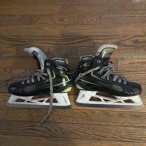(Open To Offers! ) Barely Used Bauer GSX Hockey Goalie Skates Regular Width  Size 4.5