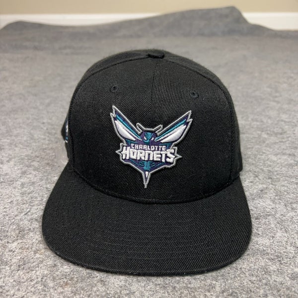 Charlotte Hornets Hat Cap Snap Back Black NBA Basketball Buzz City Mens