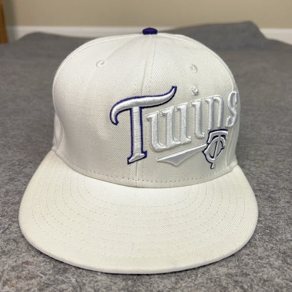 Minnesota Twins Hat Cap Fitted Mens 7 3/8 White MLB Baseball New Era 59Fifty
