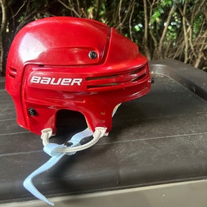 Medium Bauer 4500 Helmet (Used)