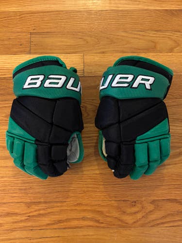 South Shore Kings Bauer Vapor Team Gloves 12" (Used)