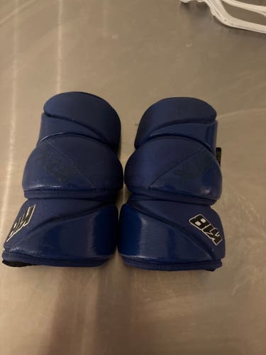 Medium Adult STX K18 Arm Pads (Used)
