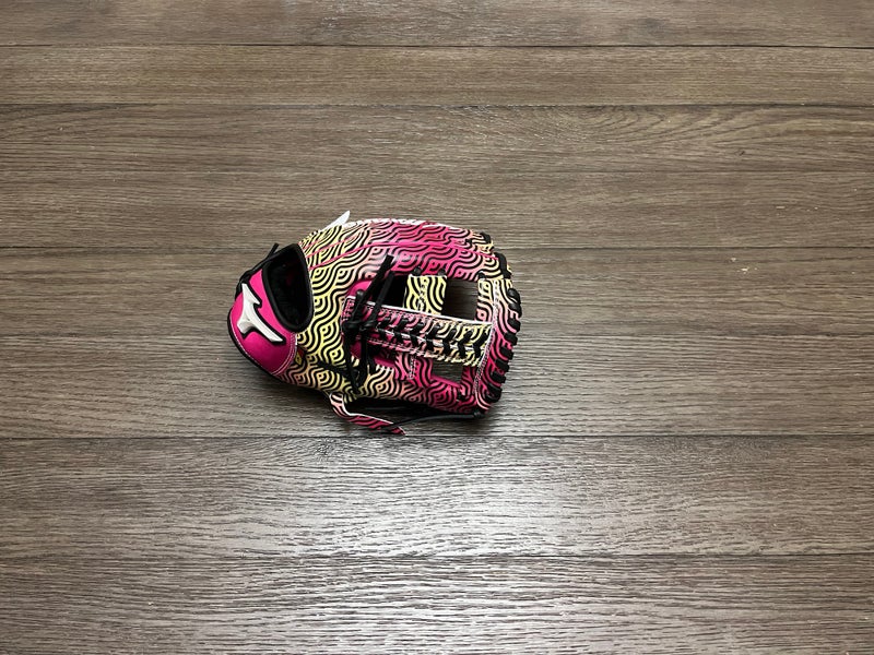 New Mizuno Pro Select 11.5" Single Post Web