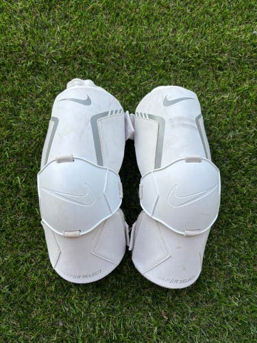Large Adult Nike vapor select Arm Pads (Used)