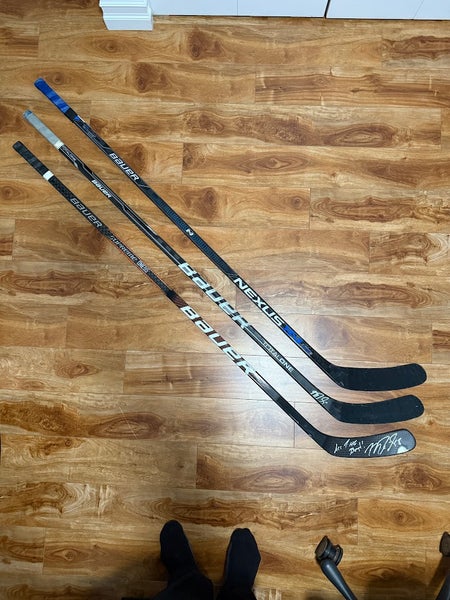 MIKE RICHARDS NHL (3) Game Used, Signed, Sticks FLYERS, KINGS, CAPITALS
