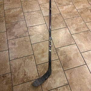 Intermediate CCM RibCor Trigger 9 Pro Right Handed Hockey Stick P28  (New)
