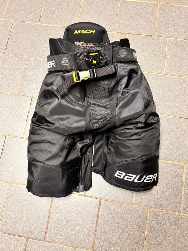 Senior XL Bauer Supreme Mach Hockey Pants (New)