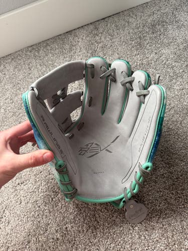 2023 Infield RH Rawlings REV1X Baseball Glove 11.5" (New)