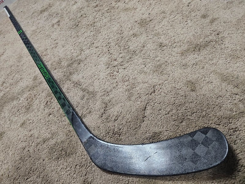 LARS ELLER 22'23 Washington Capitals NHL Game Used Hockey Stick COA
