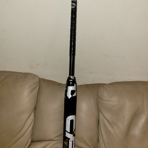 DeMarini CF Fastpitch Softball 33/23 Composite Bat 2022 (-10)