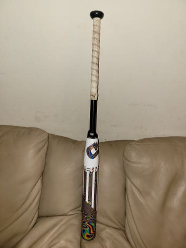 Demarini Prism + 32/22 Fastpitch Softball Composite Bat -10 PZP-21