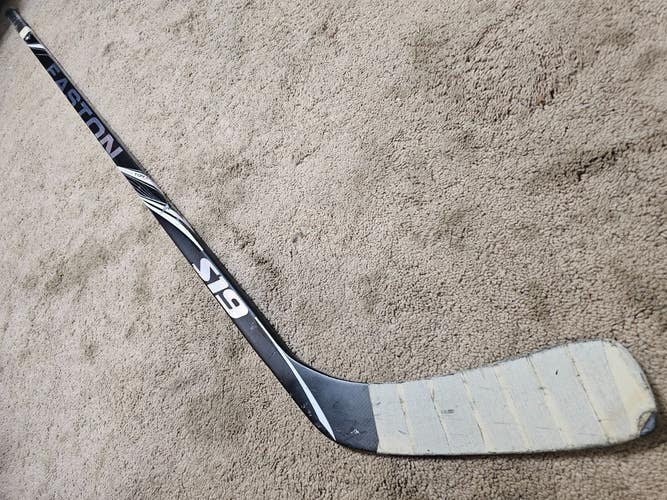 MIKE RUPP 09'10 Pittsburgh Penguins s19 NHL Game Used Hockey Stick