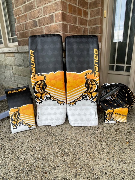 32"  2024 Bauer Supreme Shadow Regular Goalie Full Set (Used)