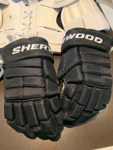 Sher-Wood HOF 5030 Gloves 15" (New)