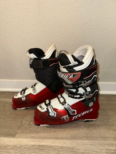 Men's Tecnica Ten.2 120 HVL Ski Boots Stiff Flex (Used)