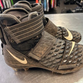 Used Nike Adult FB Cleats Black Senior 8 11868-S000064140