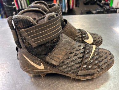 Used Nike Adult FB Cleats Black Senior 8 11868-S000064140