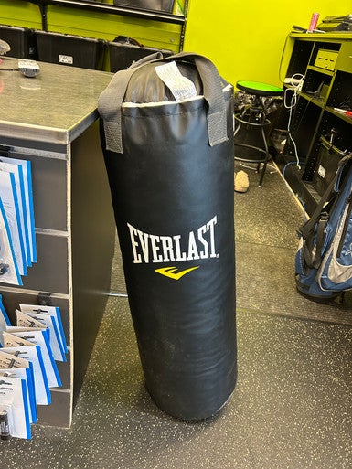 Used Everlast 80LB BAG Boxing Heavy Bag Black 80 lb 11339-S000191693