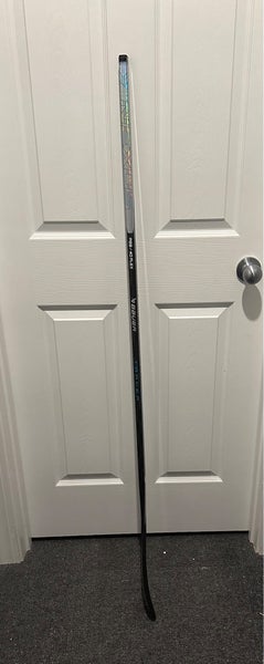 Youth Bauer Nexus Tracer Right Handed Hockey Stick 40 Flex P28