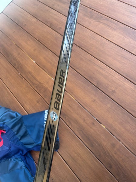 Custom my Bauer hockey stick