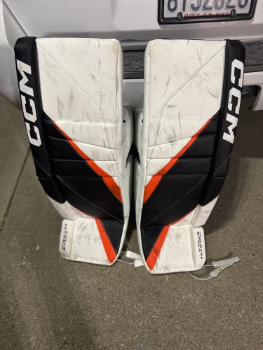 35"  CCM Extreme Flex 6.9 Regular Goalie Full Set (Used)