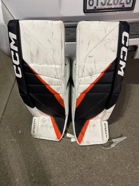 35"  CCM Extreme Flex 6.9 Regular Goalie Full Set (Used)