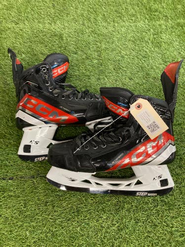 Senior CCM JetSpeed FT6 Pro Hockey Skates Regular Width 9.5 (Used)