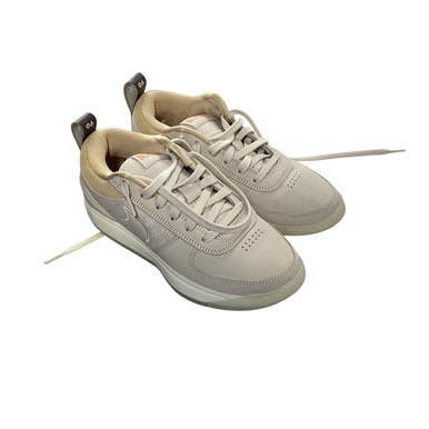 Used Nike Dbooker Youth 06.5 11479-S000399282