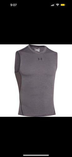 BUNDLE            Men's Carbon Grey Under Armour Sleeveless Compression Shirt