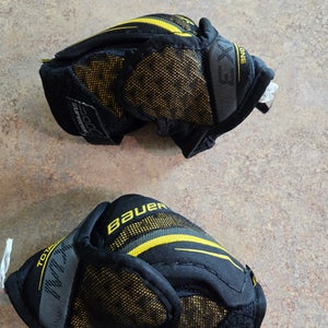 Youth Small Bauer Supreme TotalOne MX3 Elbow Pads (Used)