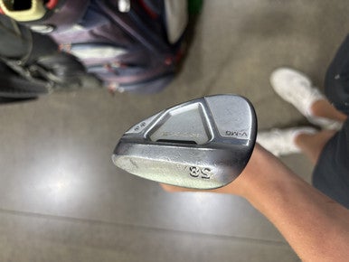 Used Cleveland RTX-3 V-MG Golf Wedge Mens RH 58 Degree 11605-S000203546