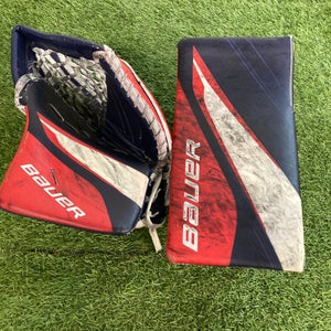 Blue Senior Bauer Vapor Hyperlite 2 Goalie Gloves & Blockers Regular (Used)