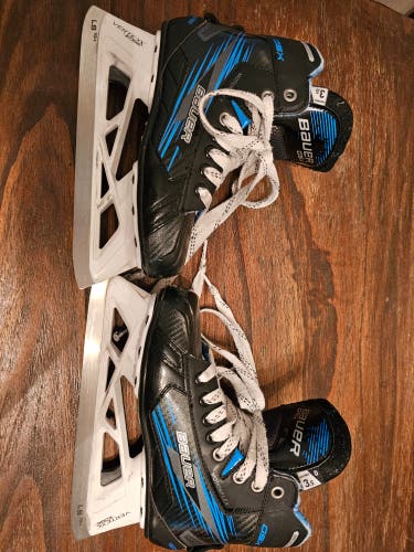 Bauer GSX Hockey Goalie Skates Wide Width Size 3.5 (Used)