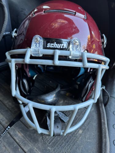 Shutt F7 VTD Medium Football helmet
