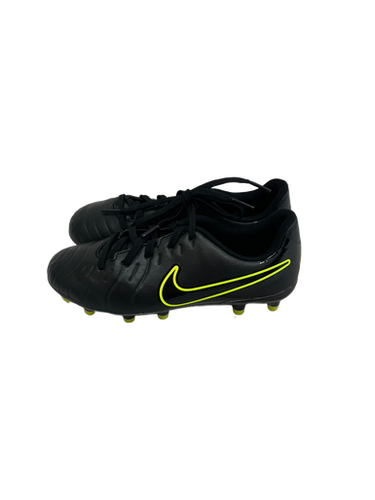 Used Nike Tiempo Jr 2 Soccer Cleats 11692-S000137399