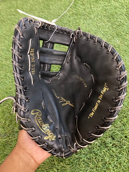 Black Rawlings Right Hand Throw First Base Baseball Glove 31" (Used)