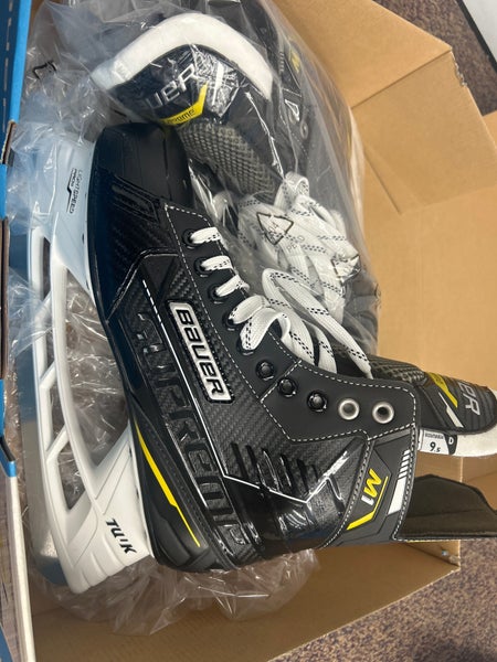 Bauer Supreme M1 Hockey Skates Regular Width 9.5 (New)